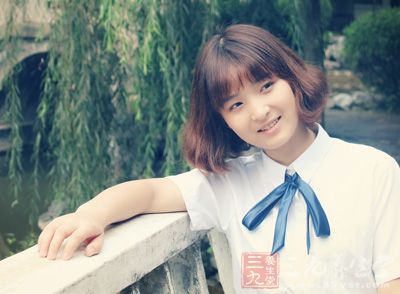 女人如花，以花养女人