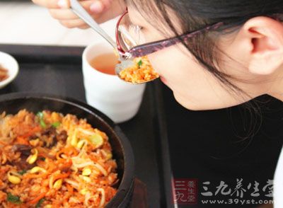 肠道问题不仅给人们生活带来不便