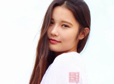 他们的脸上充满着运动的光彩和健康的气息