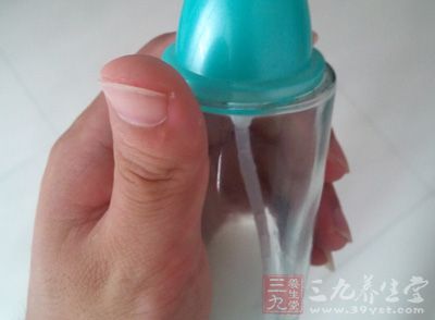 化妆水可以分为保湿型 化妆水可以分为保湿型