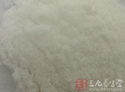 白糖还可外用。它性平偏凉,有营养作用,口舌生疮 白糖还可外用。它性平偏凉,有营养作用,口舌生疮