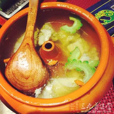 白菜叶煲汤 白菜叶煲汤