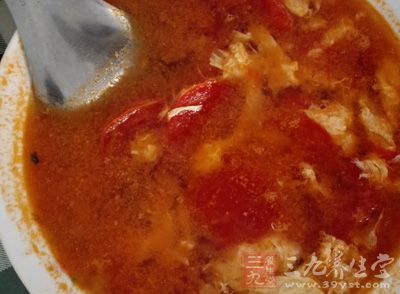 紫菜蛋花汤、黄瓜番茄蛋汤