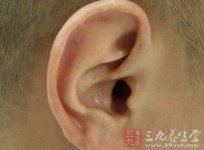 耳朵是人体最敏感的部位