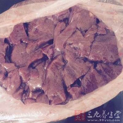 材料：豬肝100g，桑葉15g