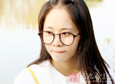 如果你常觉得累,并且浑身没劲、手脚发冷、晕眩 如果你常觉得累,并且浑身没劲、手脚发冷、晕眩