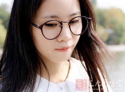 卵巢和子宫是维系女性健康和美丽的重要器官