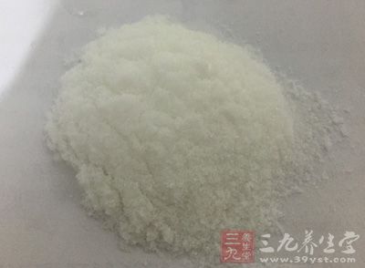 盐和其他含钠元素量高的食物