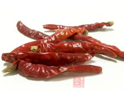 忌吃辛辣刺激性食品 忌吃辛辣刺激性食品