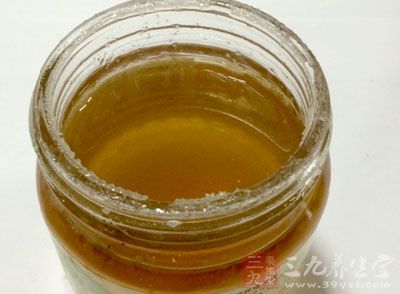 蜂蜜水止咳吗 蜂蜜水究竟有什么功效