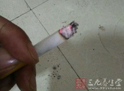 请少吸烟少饮酒