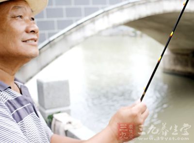 护理卧床病人四个常见误区 拍摄-王妍雅修护理卧床病人四个常见误区