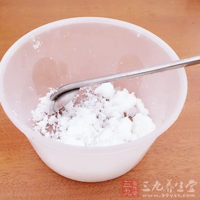 大量摄取白糖后，将引起葡萄糖的急剧代谢