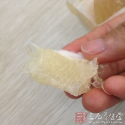 柚子中含有大量呋喃香豆素 柚子中含有大量呋喃香豆素