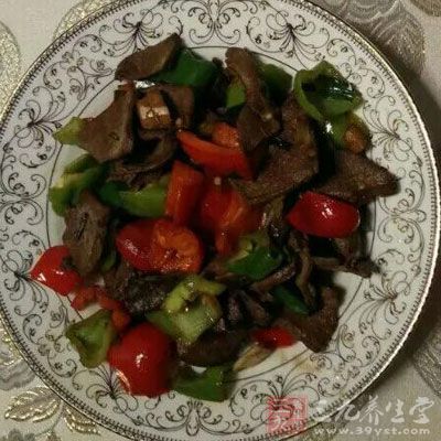 少吃动物内脏、脂肪及甜食