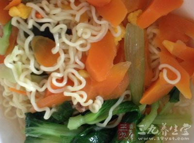 饮食禁忌一：方便面代替早餐