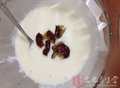 益生菌酸奶比拼活菌數(shù)量