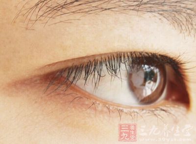 眼部肌肤是人体薄的肌肤 眼部肌肤是人体薄的肌肤