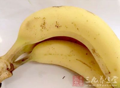 香蕉中含有丰富的维生素B6
