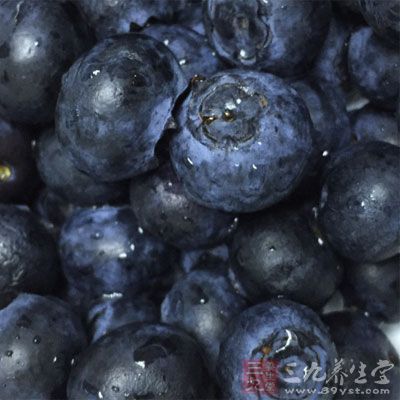 蓝莓中丰富的维生素C具有预防癌症
