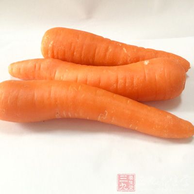 胡萝卜富含维生素a，能帮助蛋白质的合成