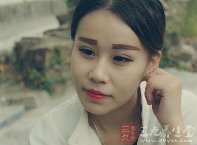 紧张、发怒、压抑情绪等种种负面情绪会影响大脑中枢神经系统 紧张、发怒、压抑情绪等种种负面情绪会影响大脑中枢神经系统