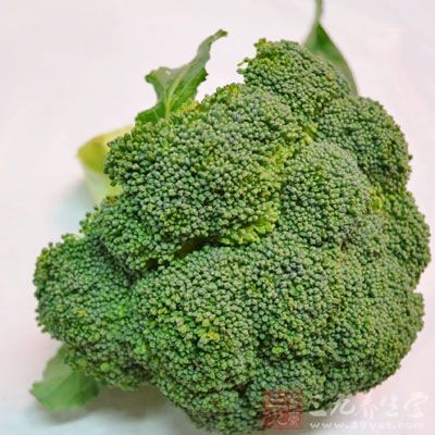 西兰花中的硫化物在蔬菜中是较多的