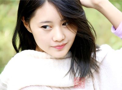 手指梳头一分钟