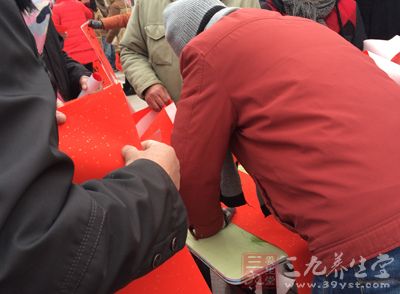 春节期间,去姑妈家串门 春节期间,去姑妈家串门