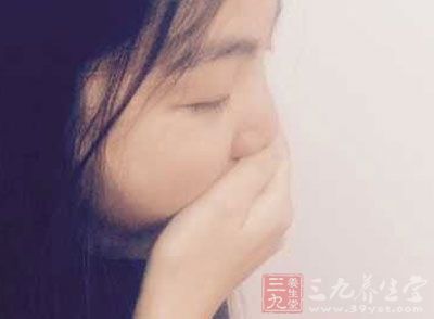 打哈欠时张大嘴:大脑是人体对疲劳敏感的器官 打哈欠时张大嘴:大脑是人体对疲劳敏感的器官