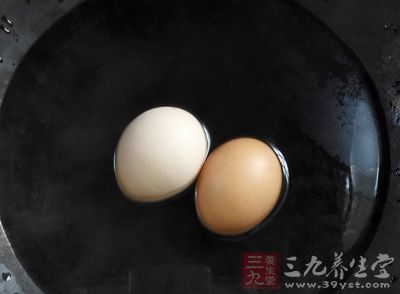 艾姜煮蛋扫净女性体内恶寒 艾姜煮蛋扫净女性体内恶寒