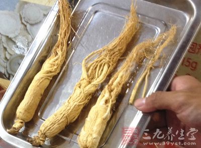 人参可以刺激大脑中枢神经，让其处于兴奋状态