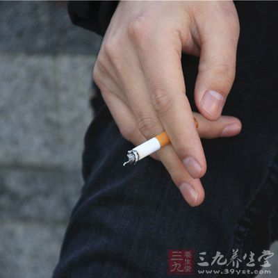 吸烟导致肺部疾病