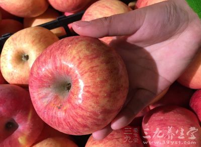 1个苹果护心减肥