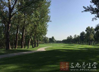 高尔夫”原意为“在绿地和新鲜空气中的美好生活 高尔夫”原意为“在绿地和新鲜空气中的美好生活