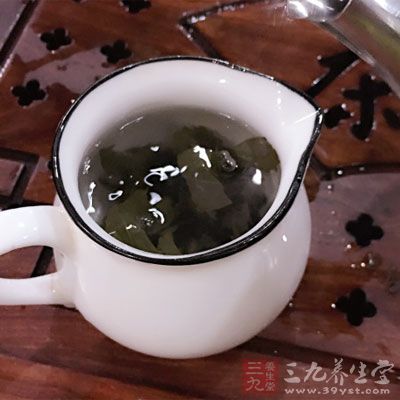 茶中含有30%以上的鞣酸