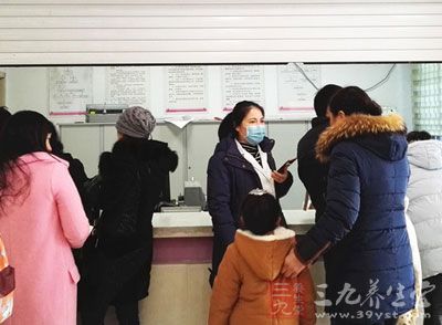 收入证明_海南基层医生收入