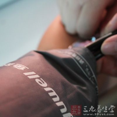 如果突发性地出现阳痿或者月经不调，我们势必要引起注意