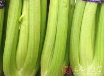 蔬菜是简单、方便，而且有效的排毒食品，每餐中