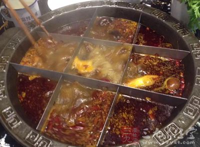 平日喜爱撸肉串、吃火锅 平日喜爱撸肉串、吃火锅