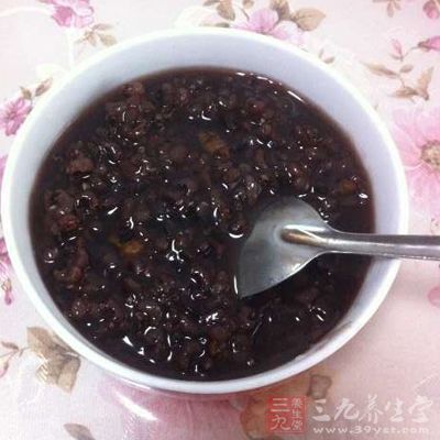 黑米也被称为“黑珍珠” 黑米也被称为“黑珍珠”