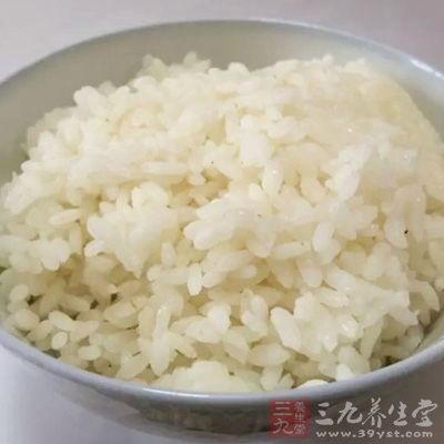 米饭也不要放太凉了吃