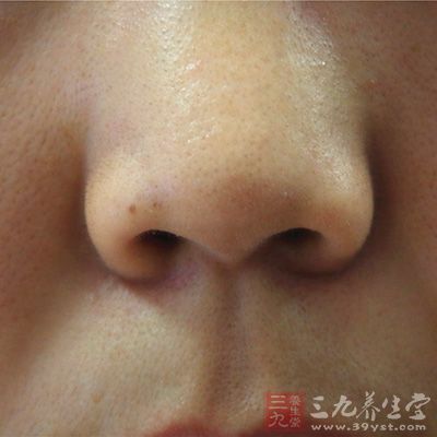 女孩子都希望自己能够拥有紧致细腻的皮肤 女孩子都希望自己能够拥有紧致细腻的皮肤