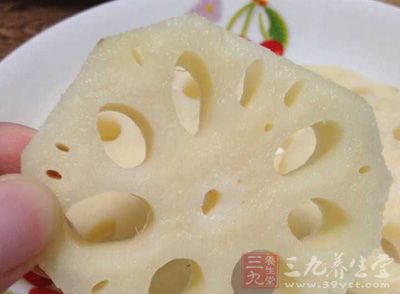 藕生吃和熟吃功效各不同 藕生吃和熟吃功效各不同