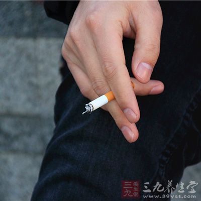 除了众所周知的肺癌,吸烟还会导致鼻咽癌 除了众所周知的肺癌,吸烟还会导致鼻咽癌