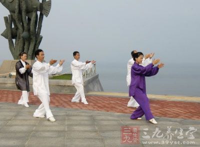 武术健身 空手道的练习要领是什么