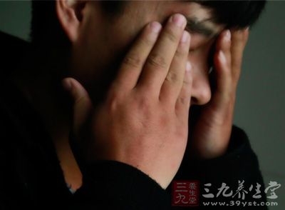 心理抑郁輕者使人長久的神情低落、悲觀