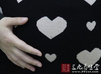 有的人认为产妇不能见风 有的人认为产妇不能见风