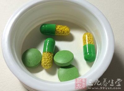 抗生素用得太多，也会让杀灭的细菌产生耐药性