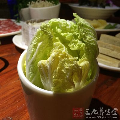 少量肉末和蔬菜等